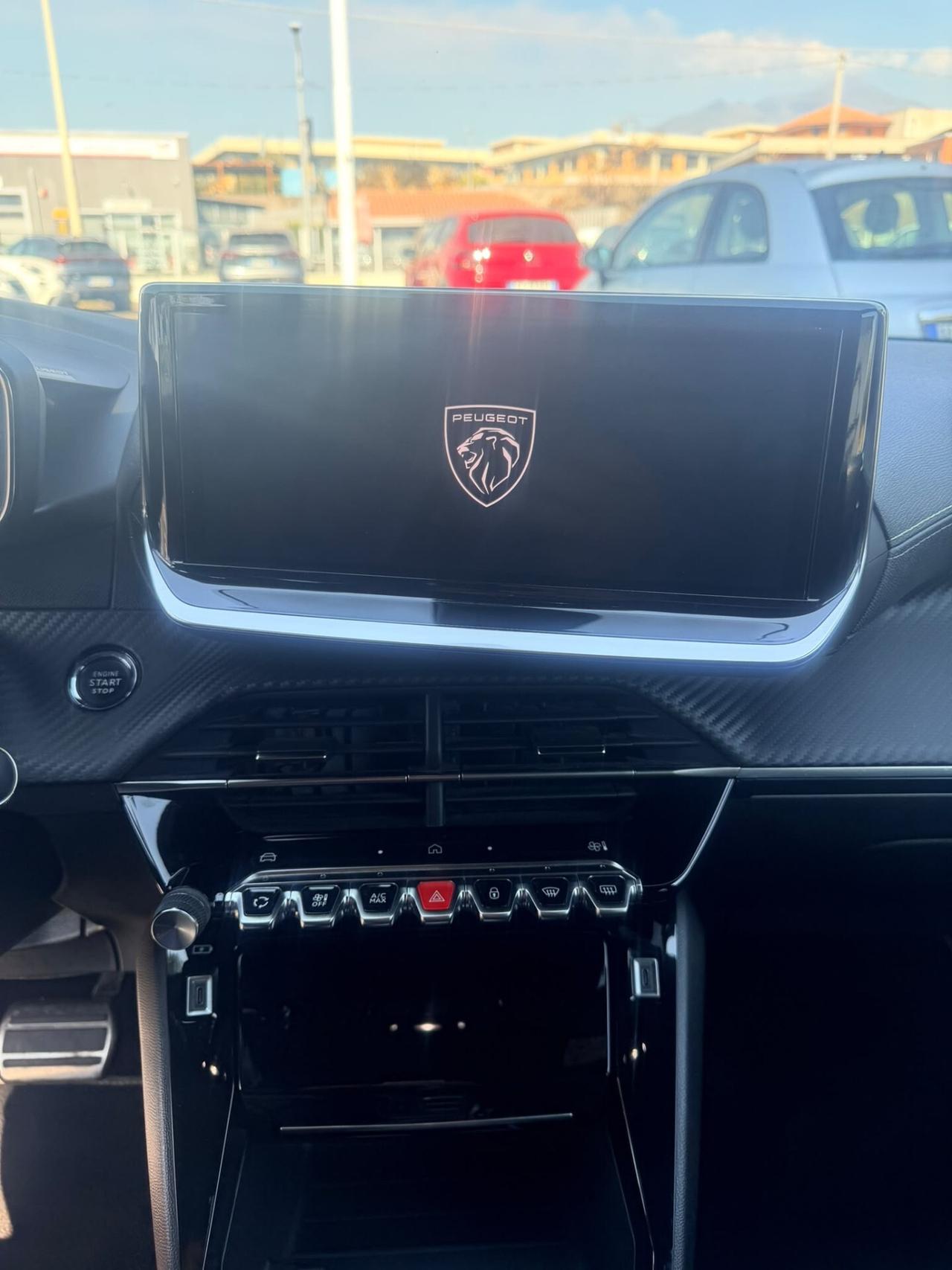 Peugeot 2008 BlueHDi 130 S&S EAT8 GT