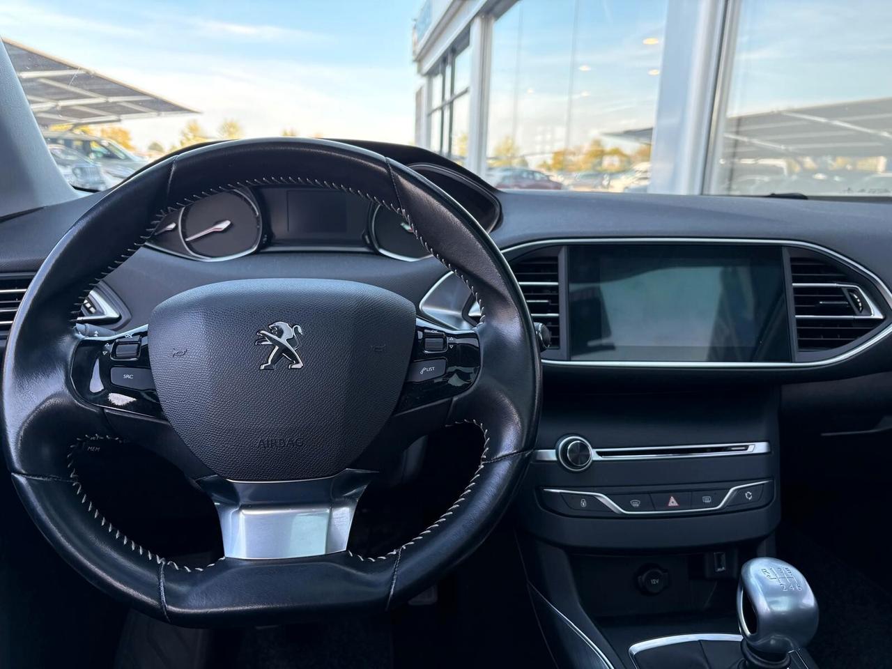 Peugeot 308 SW ALLURE BlueHDi 130 6mt SPOTICAR