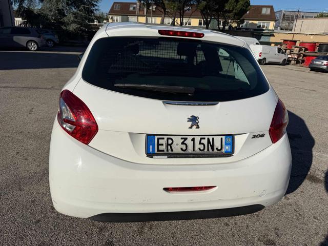 PEUGEOT 208 1.4 8V HDi 68CV 5p. Van senza lavoro da fare