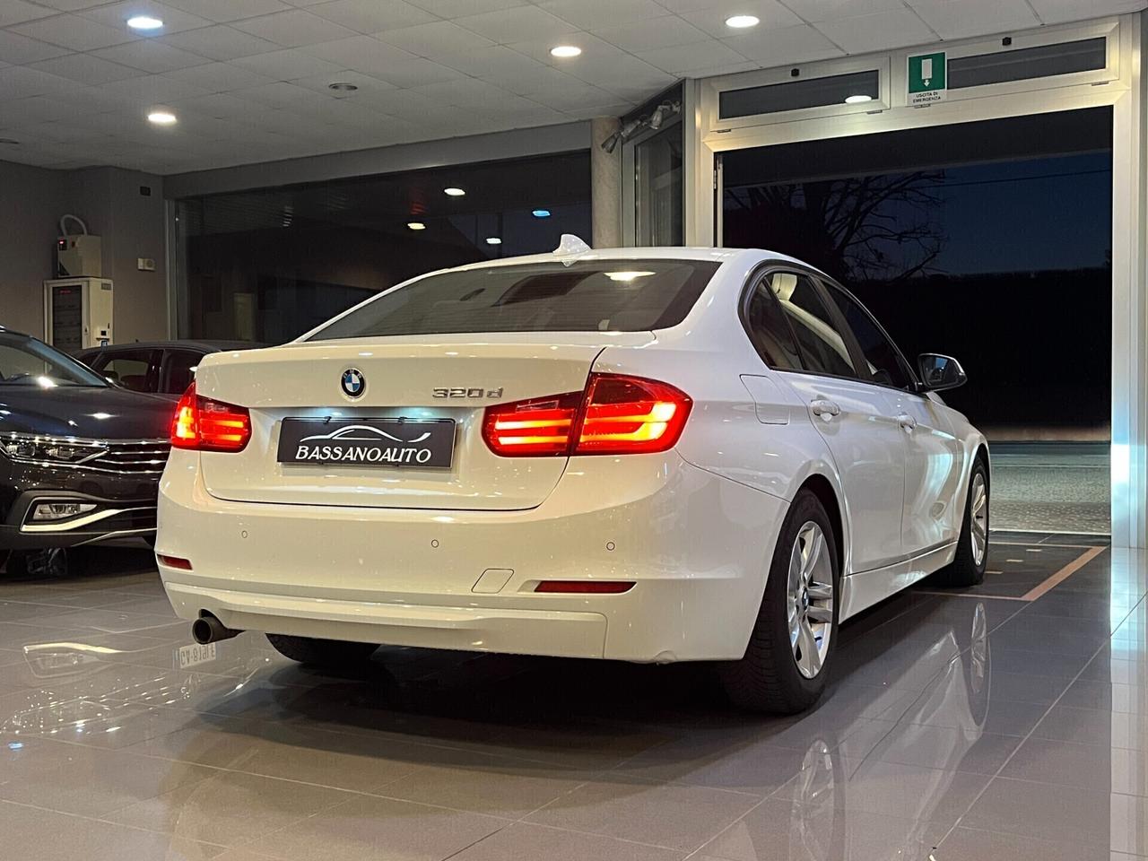 Bmw 320 320d eff.dynamics Sport 87.000 KM!!!