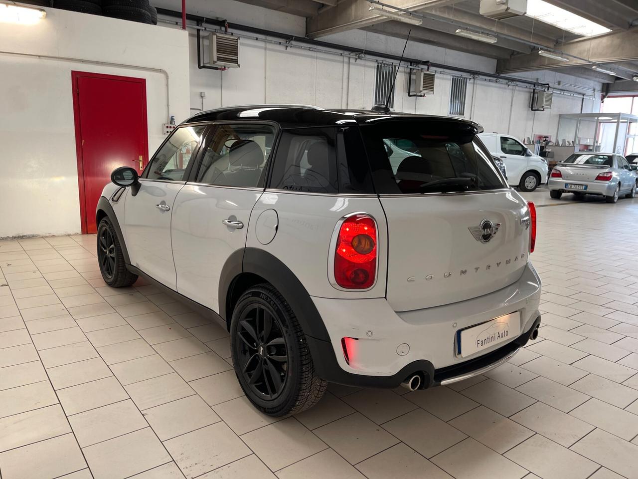 Mini Cooper SD Countryman 2.0d 143cv c.auto-Ok Neopatentati-LEGGI SOTTO