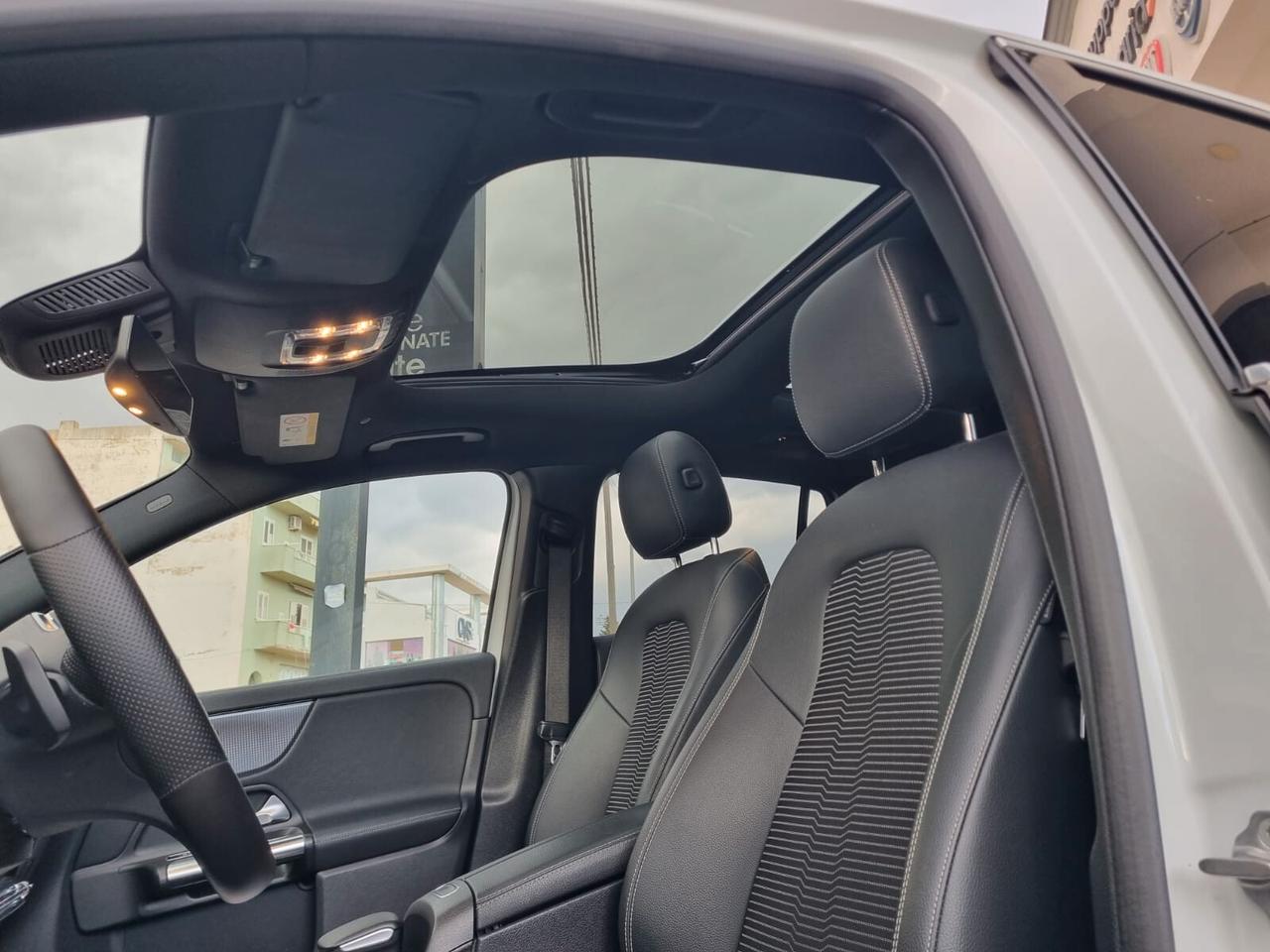 Mercedes-benz GLA 200 d Automatic Sport Plus TETTO APRIBILE
