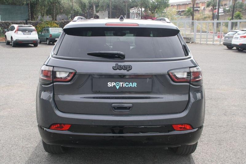 Jeep Compass e-Hybrid 1.5 Turbo MHEV T4 96kW Summit DDCT