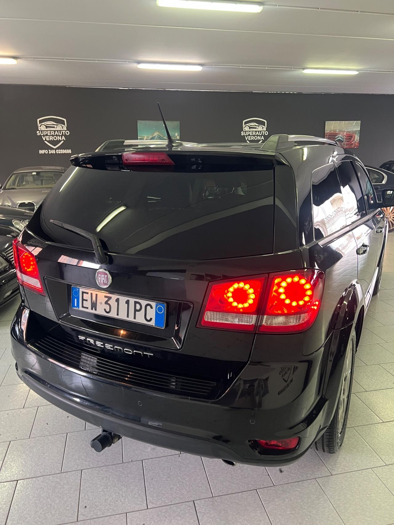 Fiat Freemont 2.0 Multijet 170 CV Black Code