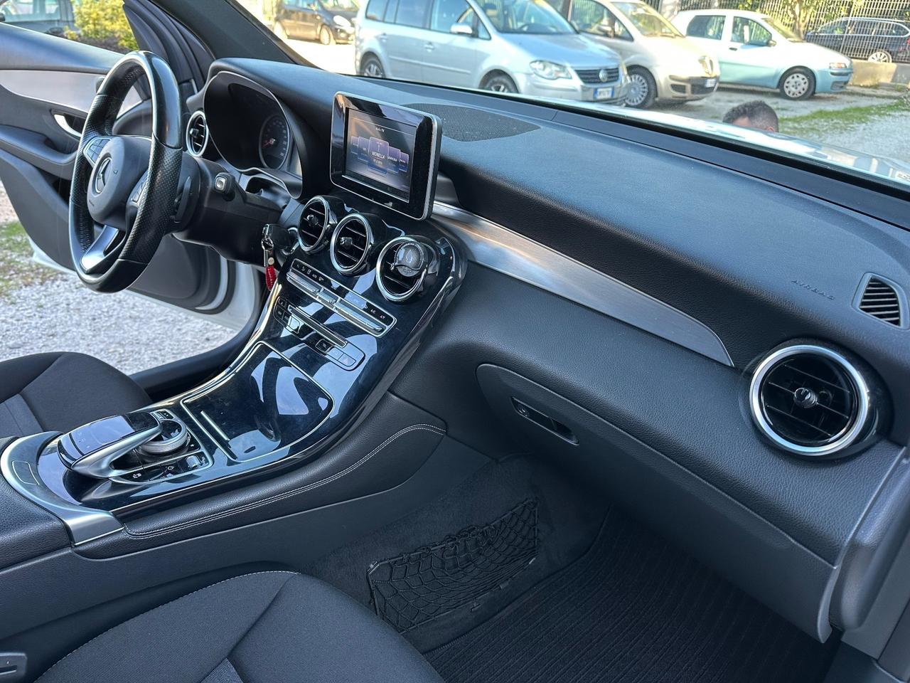 MEERCEDES -BENZ GLC 220 d 4MATIC - 170 CV