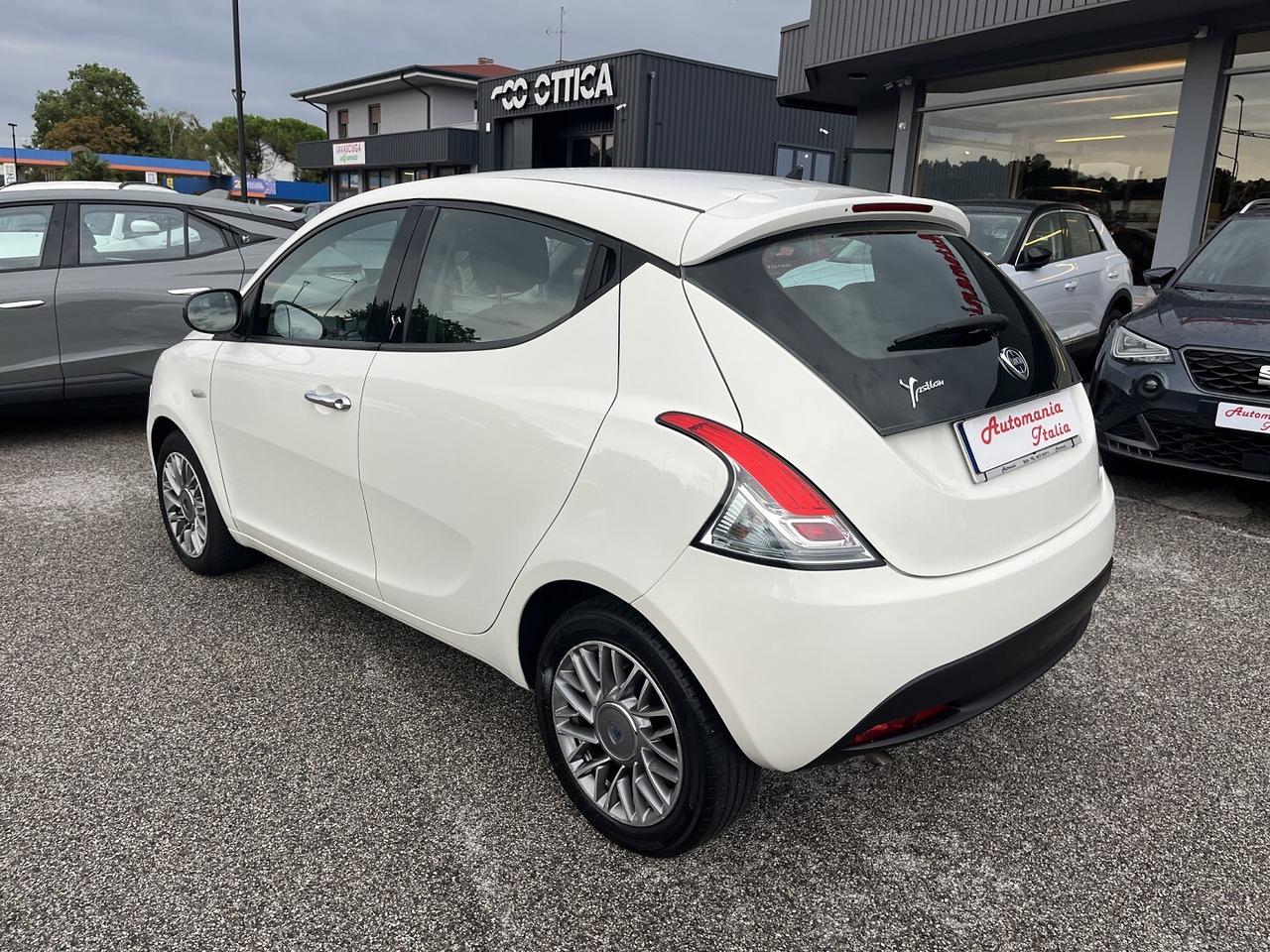 LANCIA YPSILON 1200 CC 69 CV