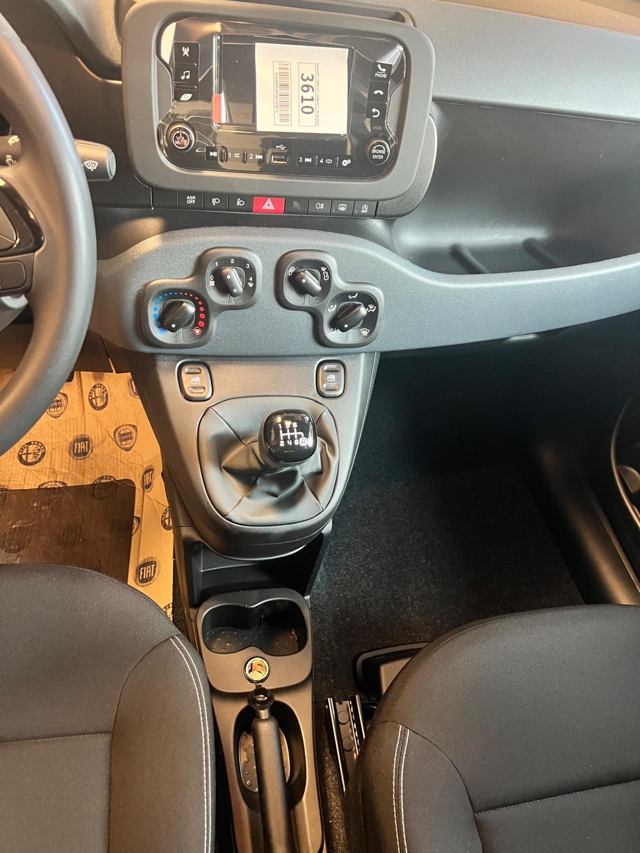 Fiat Panda 1.0 FireFly S&S Hybrid Icon KM ZERO NEOPATENTATI