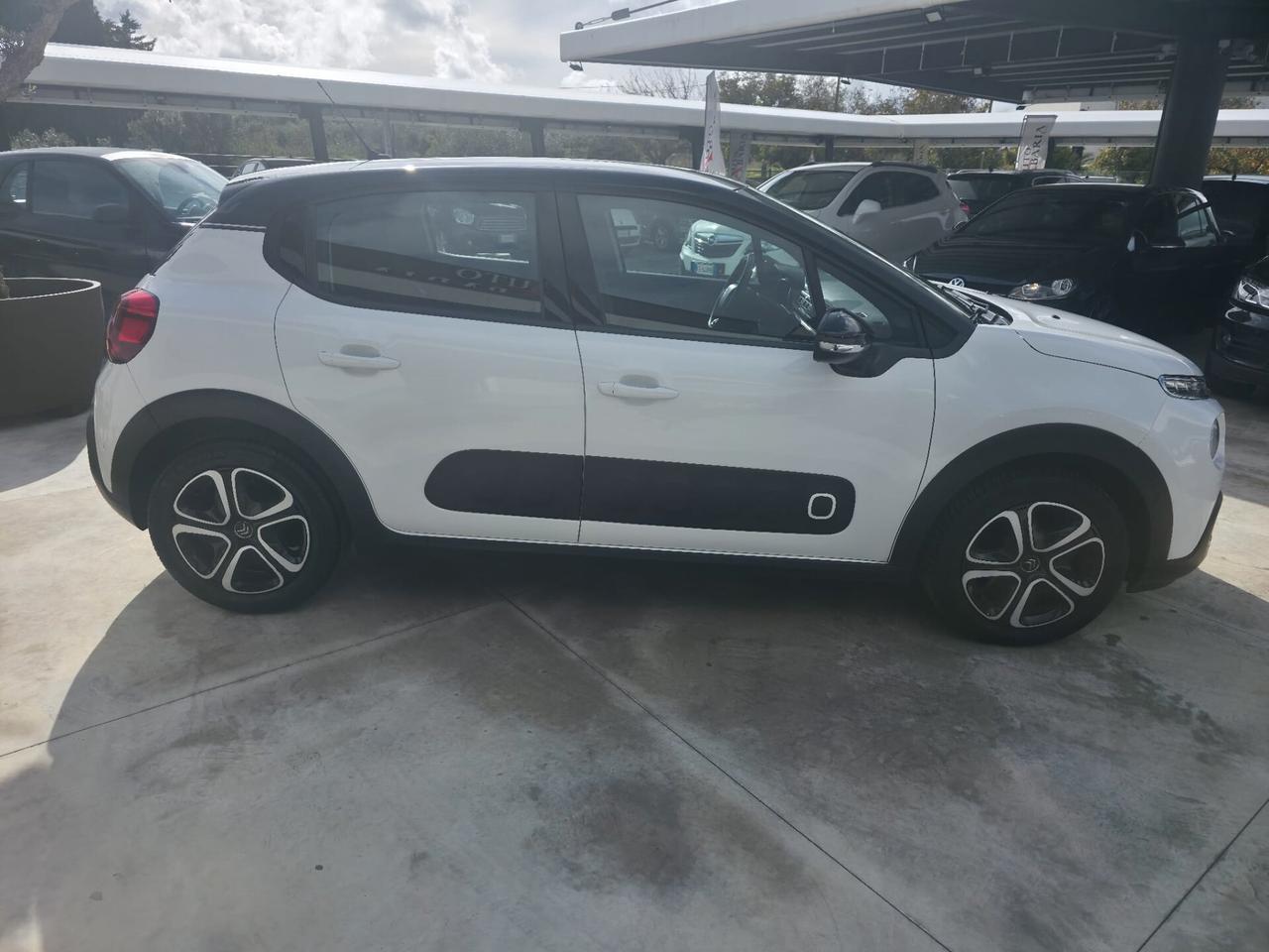 Citroen C3 PureTech 82 Shine