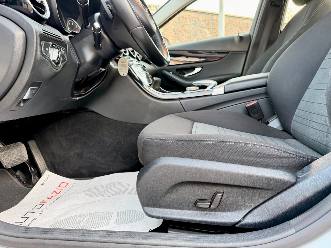 Mercedes-benz C 180 d Auto Exclusive