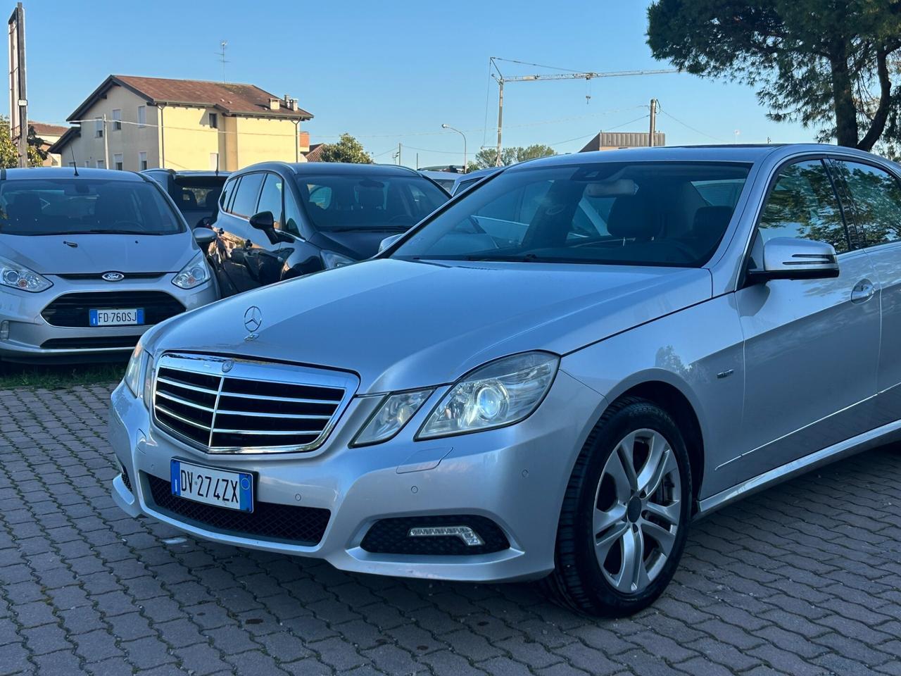 Mercedes-benz E 250 E 250 CDI BlueEFFICIENCY Avantgarde AMG