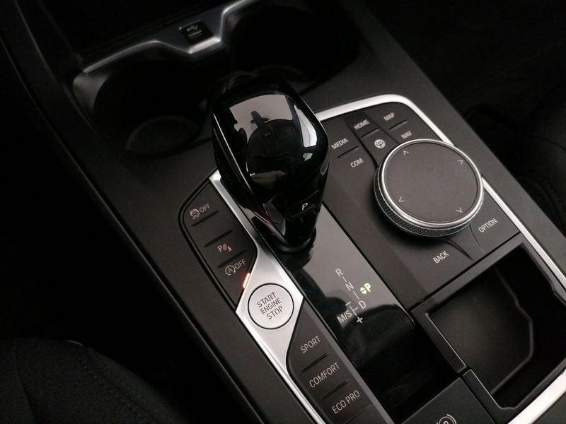 BMW Serie 1 116d Advantage auto