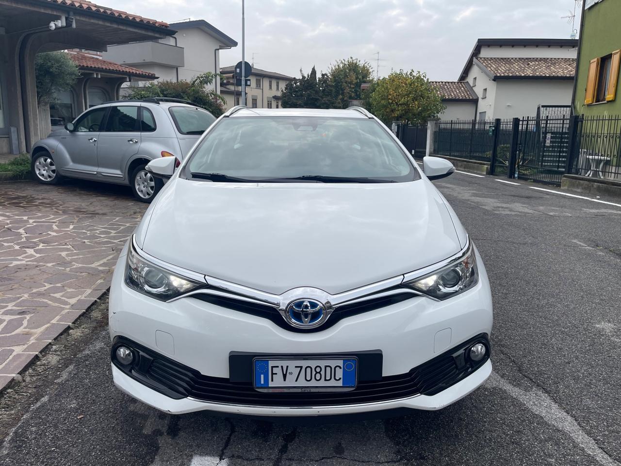 Toyota Auris touring 1.8 h business
