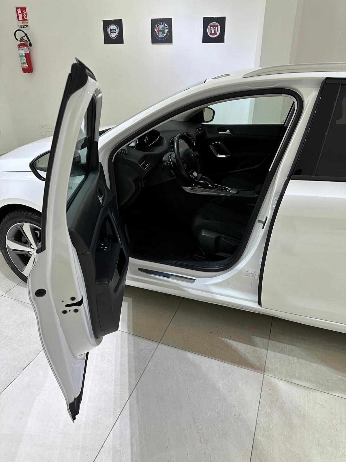 Peugeot 308 BlueHDi 130 S&S EAT8 SW Style