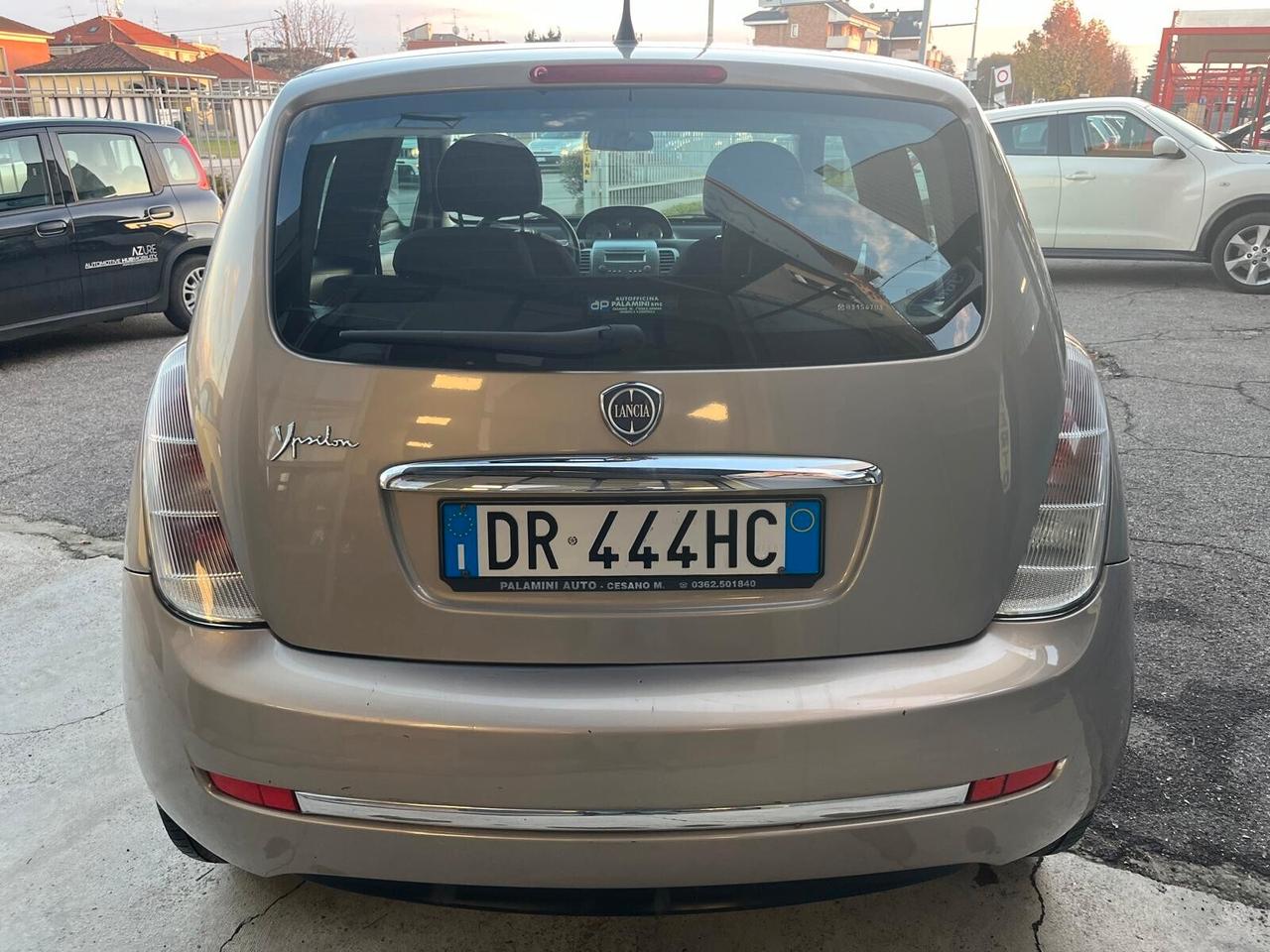 Lancia Ypsilon 1.2 Argento OK NEOPATENTATI