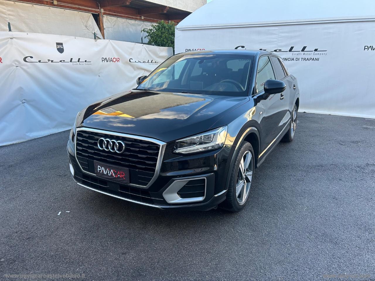 AUDI Q2 30 TDI S tronic Identity Black