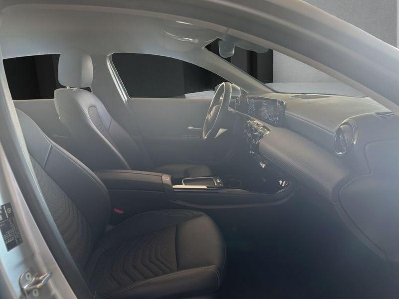 Mercedes-Benz Classe A A 180 d Advanced Auto