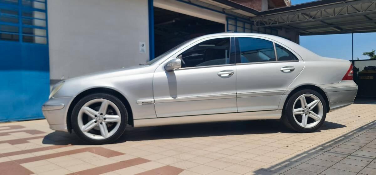 Mercedes Classe C MERCEDES C 220 CDI cat Avantgarde***VENTENNALE***