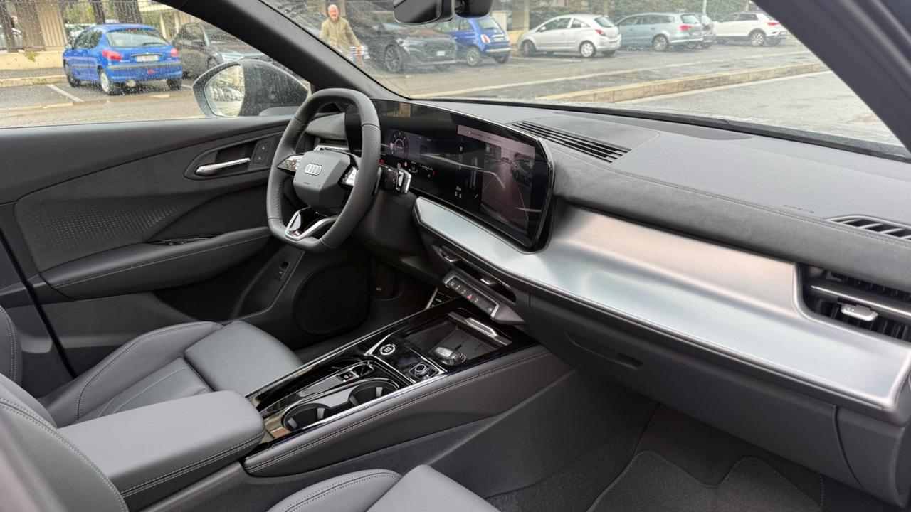 Audi Q3 35 TDI S tronic line edition NEW MODELL LED PDC PELLE MATRIX TETTO APRIBILE PACK LUCI AMBIENTE