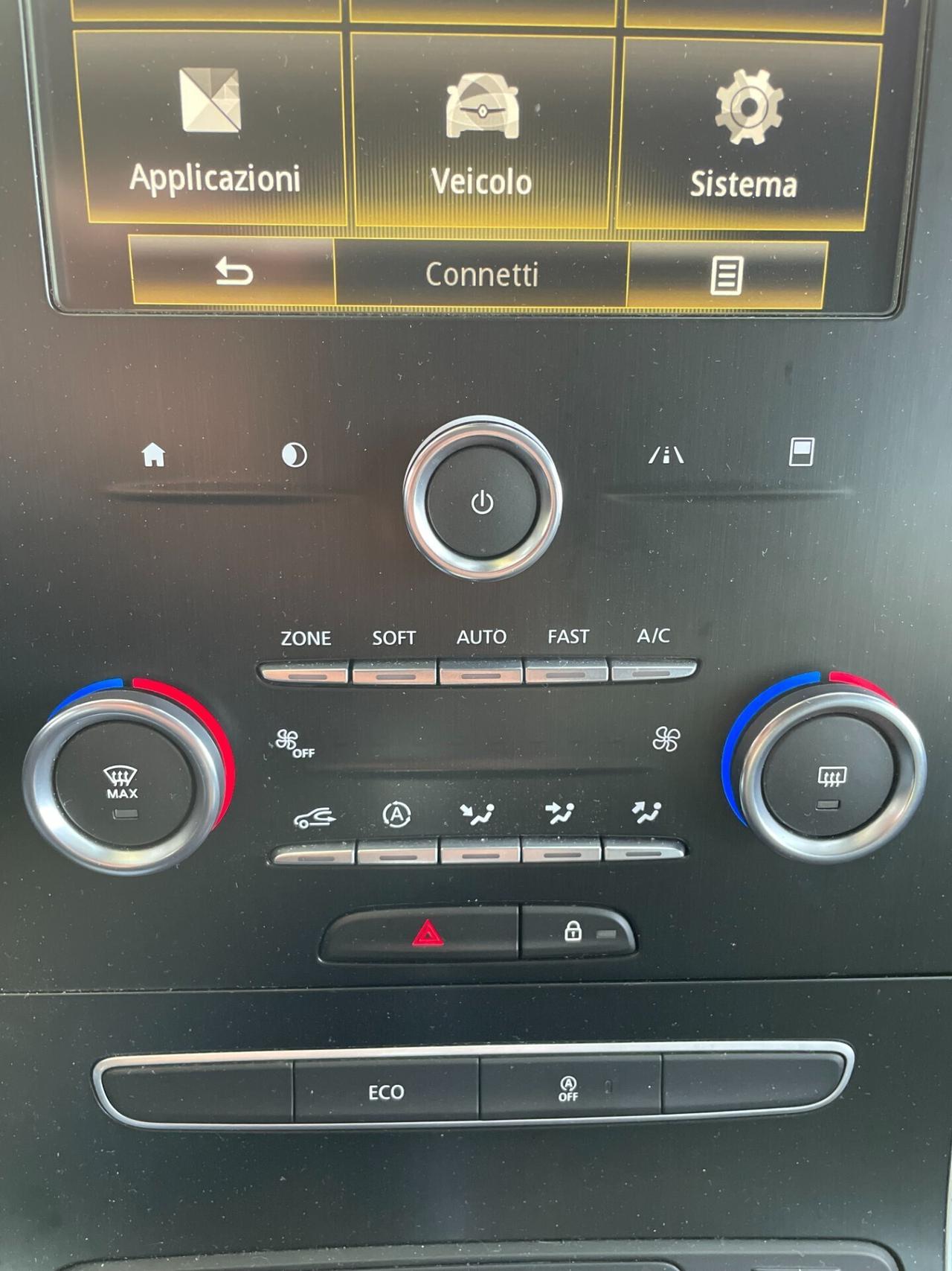 Renault Scenic dCi 8V 110 CV EDC Intens