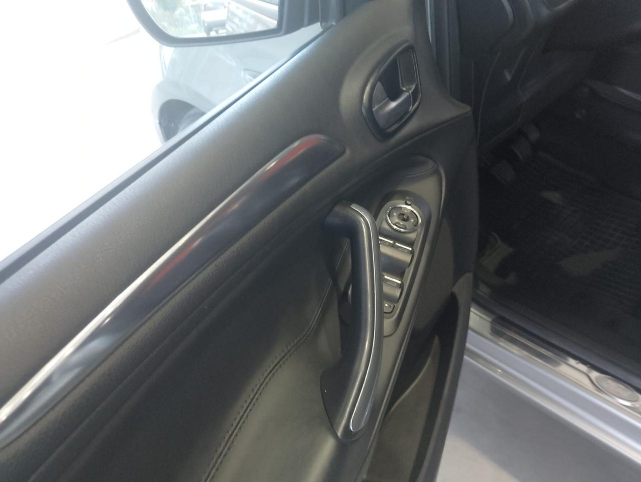 Ford S-Max 1.8 TDCi 125CV Titanium Posti 7