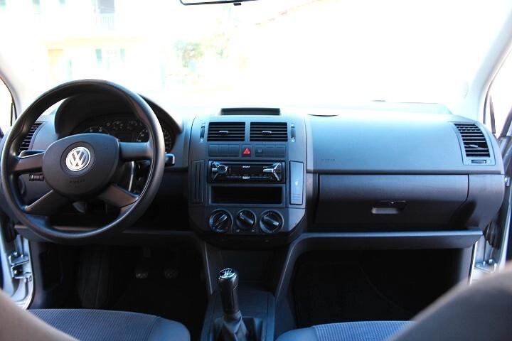 Volkswagen Polo 1.2/64CV 12V 5p. Comfortline UNICA PROPRIETARIA CLIMA NEOPATENTATI ESTETICA DA VETRINA