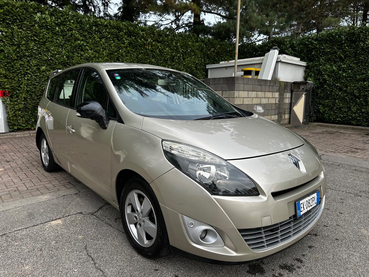 Renault Scenic Scénic X-Mod 1.5 dCi 110CV EDC Luxe