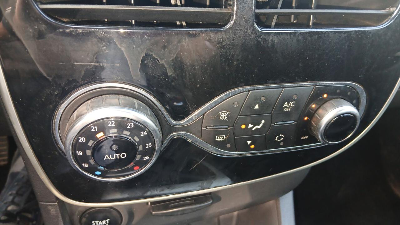Renault Clio 0.9 TCe 12V 90CV FULL OPTIONAL