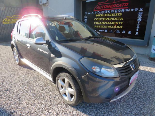 DACIA Sandero Stepway 1.6 8V GPL 85CV NEOPATENTATI
