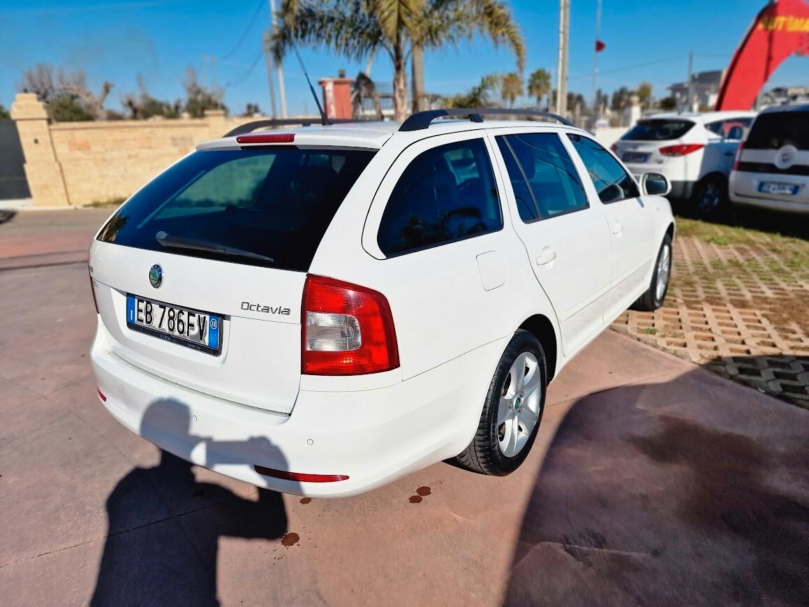 Skoda Octavia 1.6 TDI CR F.AP. Wagon Comfort