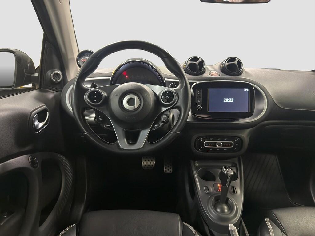 Smart fortwo 0.9 t. Brabus Xclusive 109cv twinamic