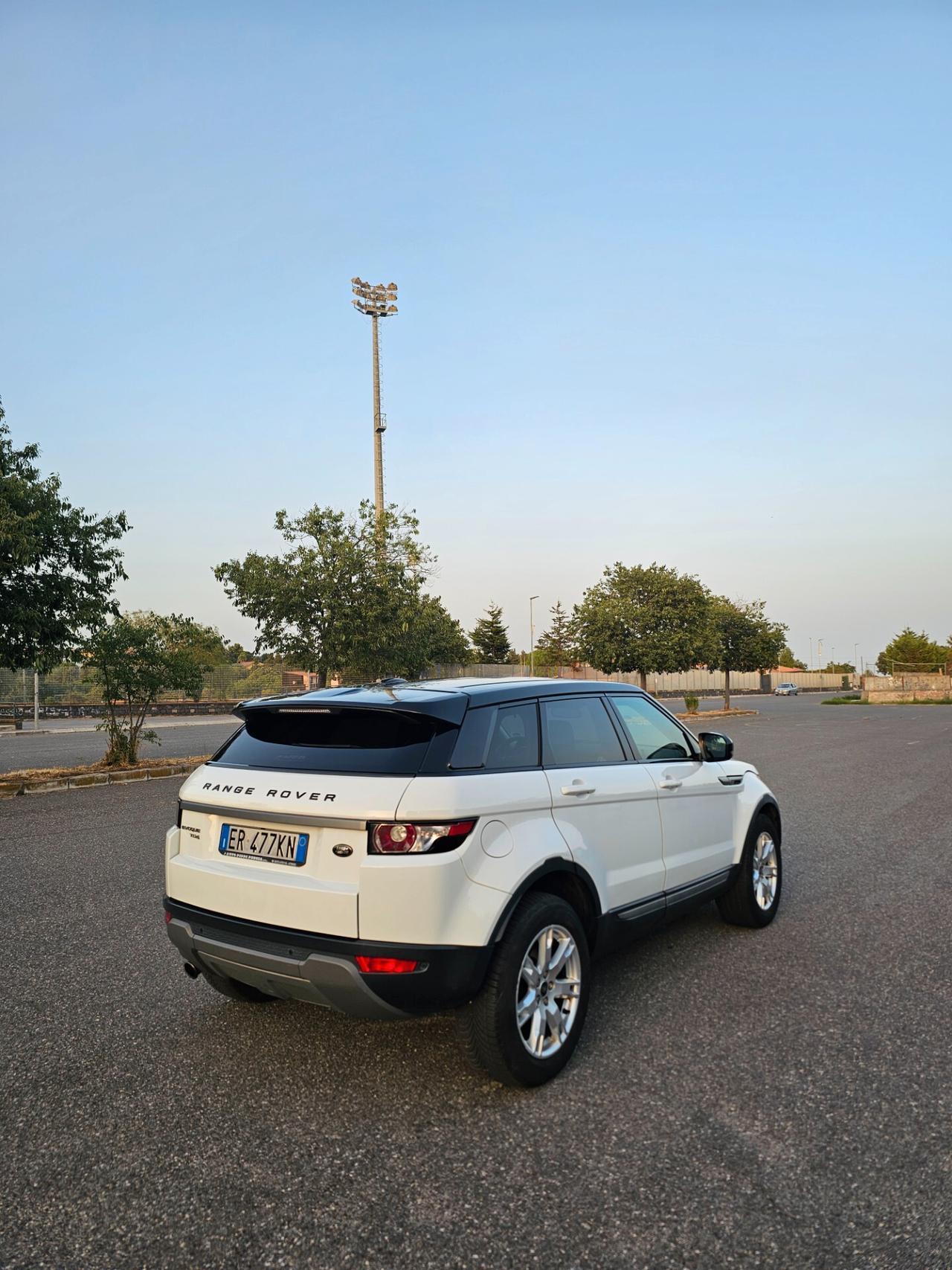 Land Rover Range Evoque 2.2 TD4 150cv 5p.