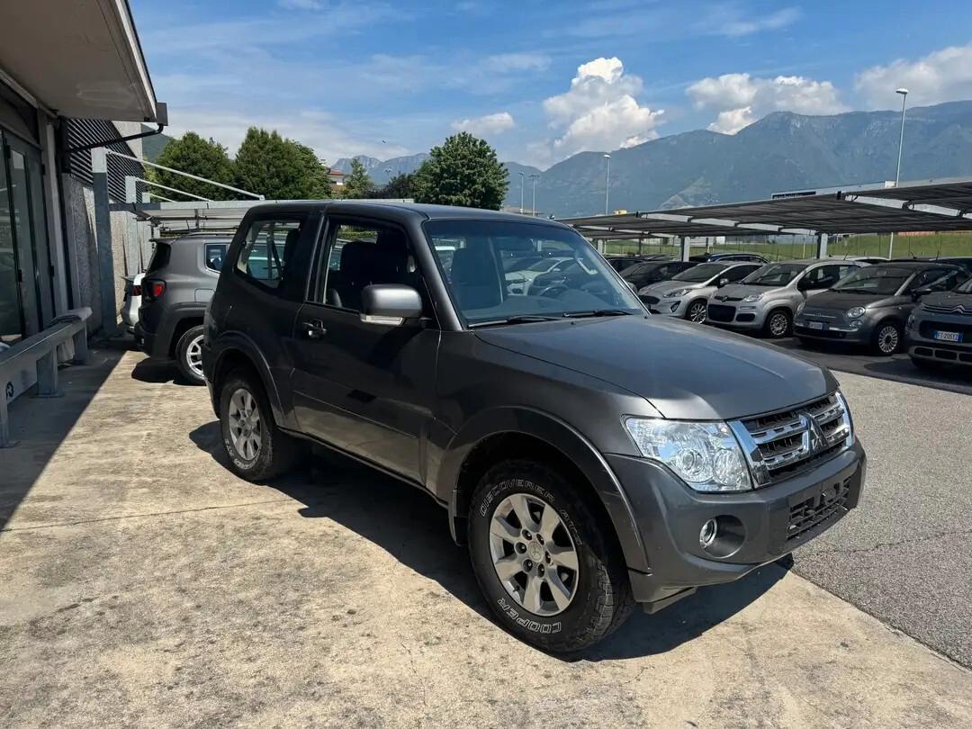 Mitsubishi Pajero 3.2 DI-D 16V 3p. Invite DPF