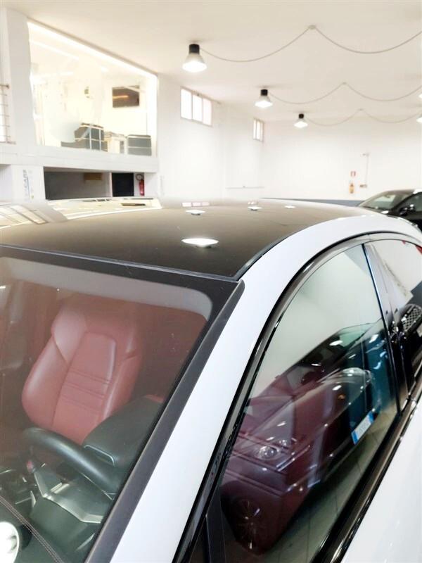 Porsche Cayenne 3.0 V6 E-Hybrid Platinum Edition