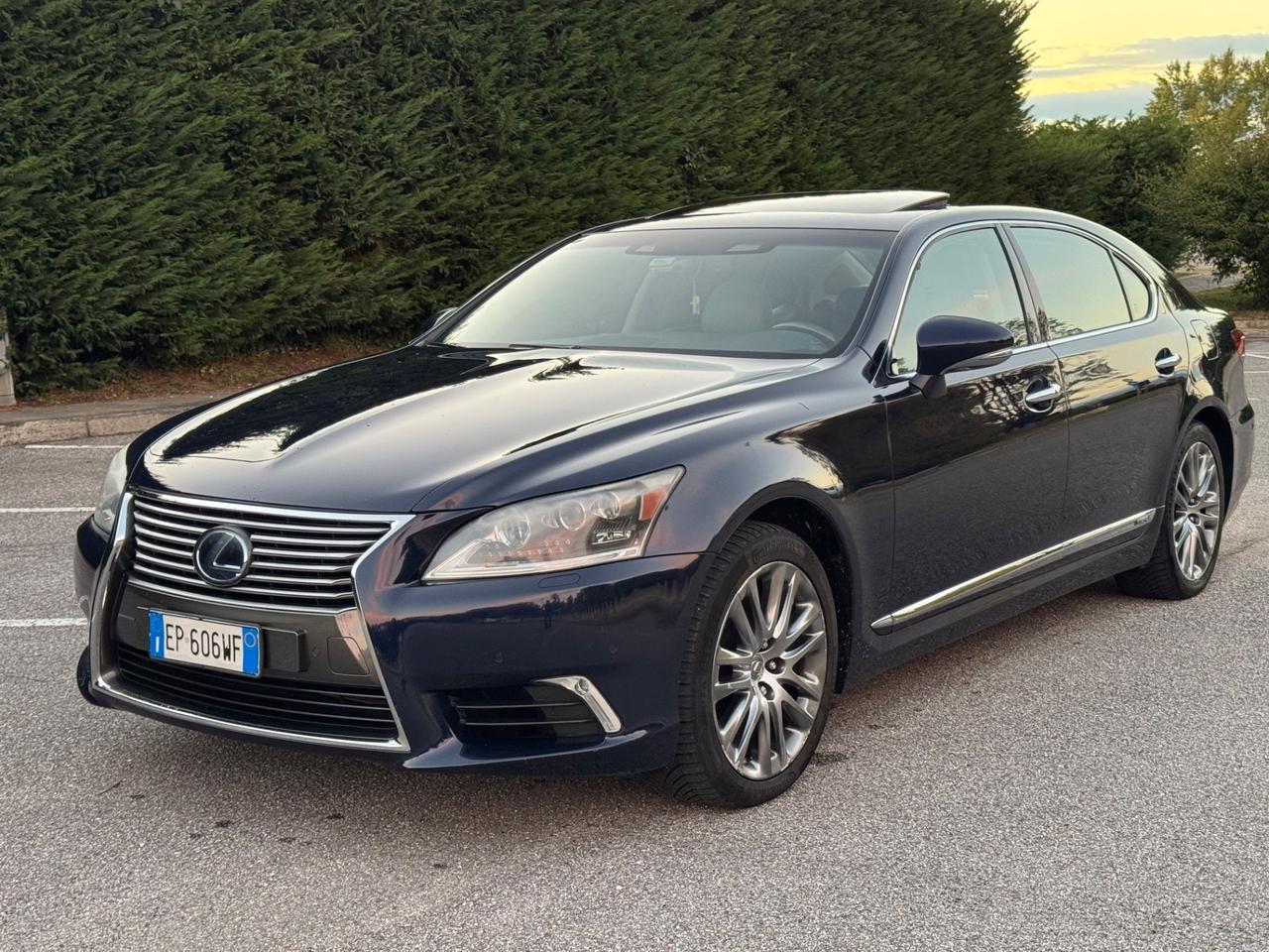 Lexus LS 600h L 5.0 Hybrid Full Optional !