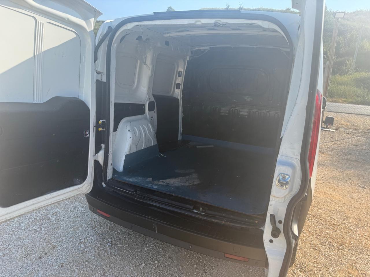 Fiat Doblò 2016 1.3 MTJ 4.999€ PERMUTE