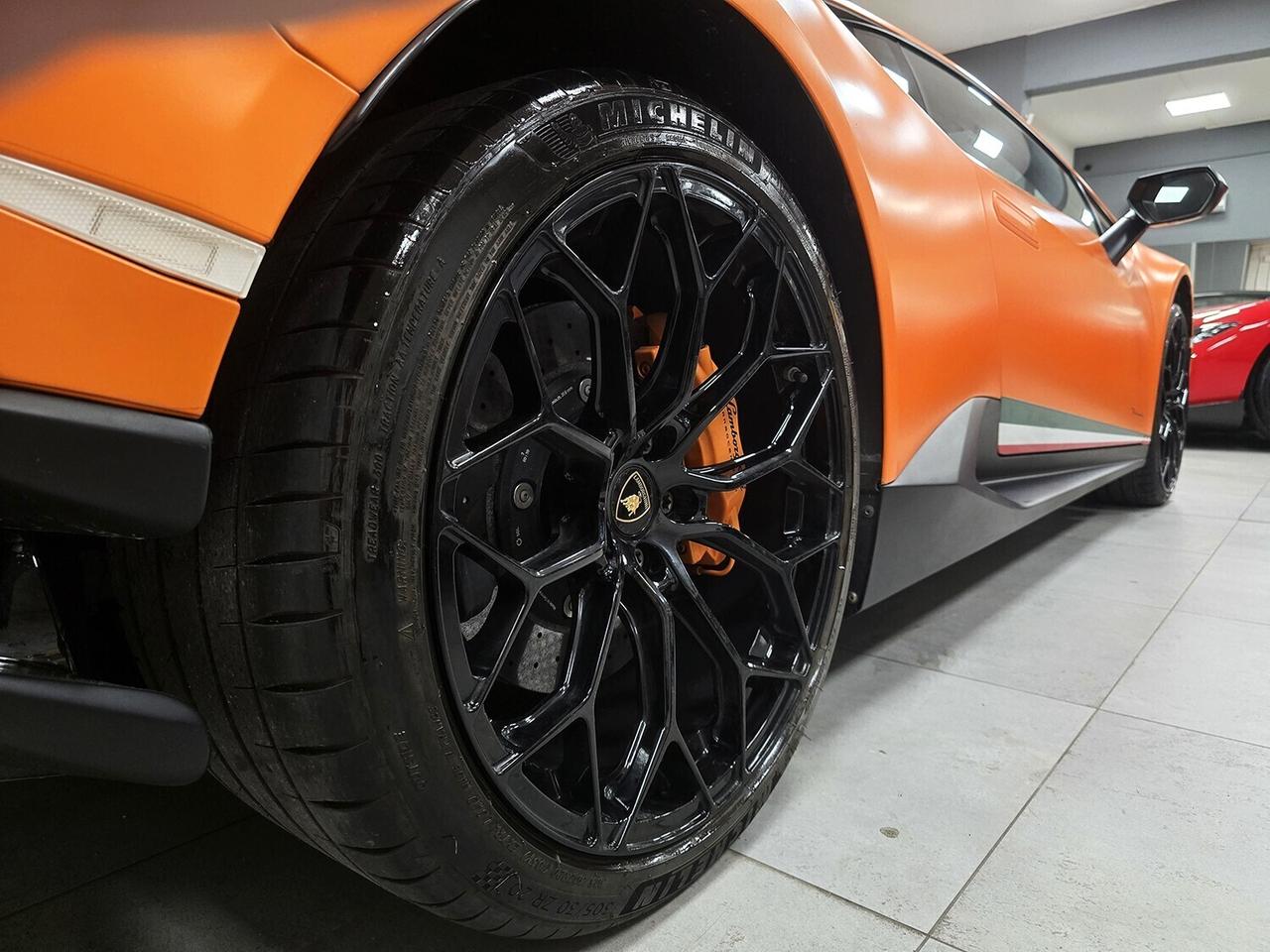 Lamborghini Huracan Coupe 5.2 Performante 640 awdLIFT _ PELLICOLA FULL PPF _ SERVICE BOOK FULL_ ALCANTARA _ ARANCIO OPACO ANTHEUS