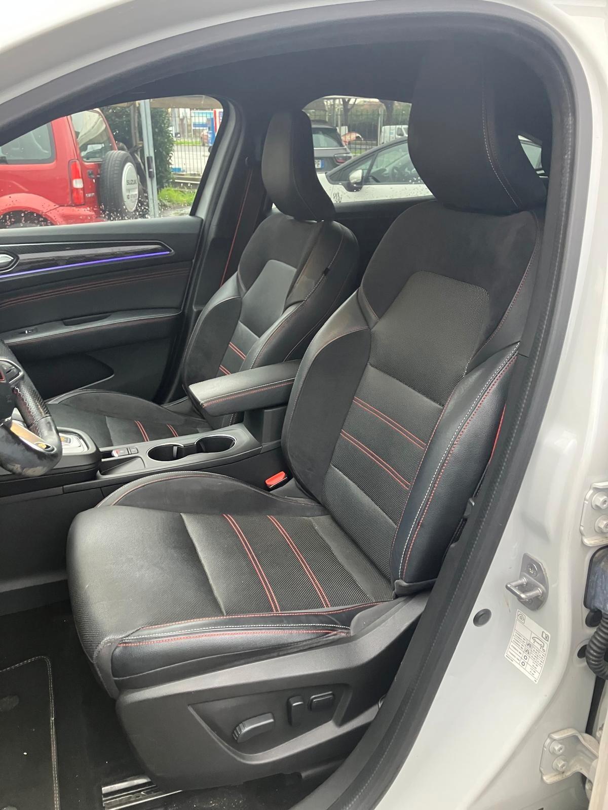 RENAULT ARKANA 1.6 Hybrid E-TECH 145cv RS Line