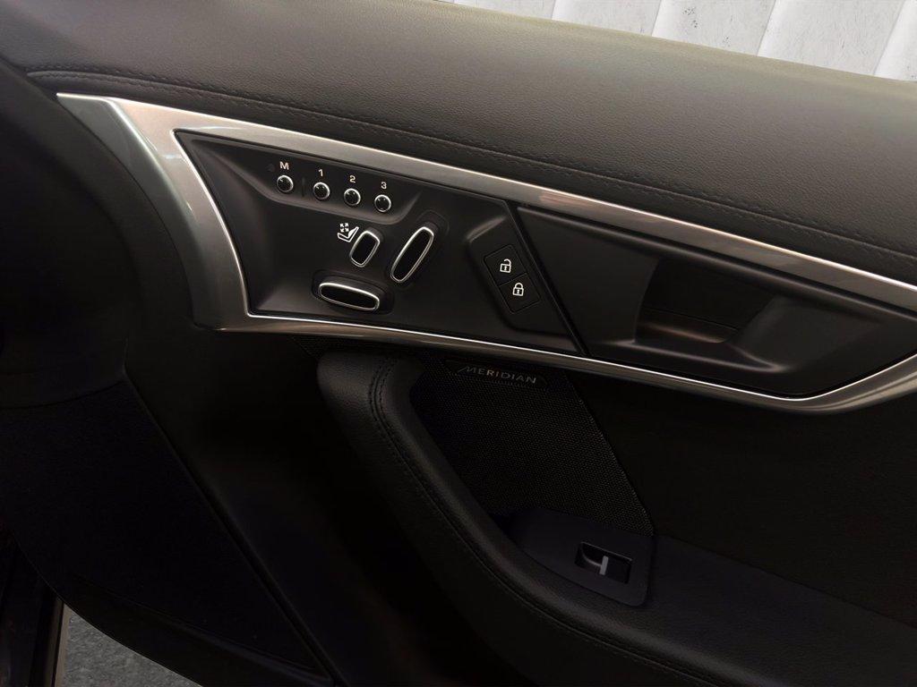 JAGUAR F-Type (X152) JAGUAR 2.0 au Coupé R-Dynamic del 2022