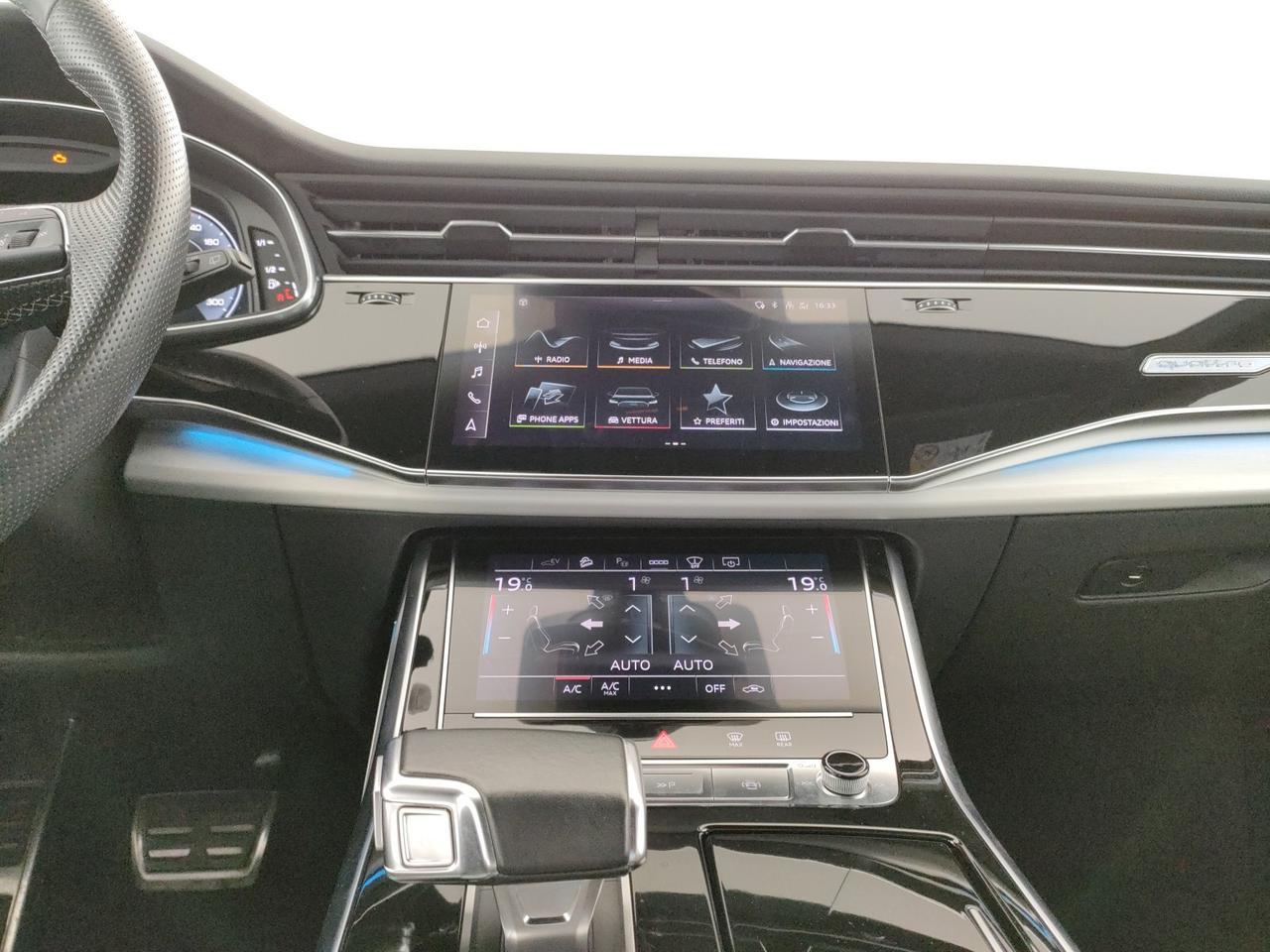 Audi Q8 60 3.0 tfsi e s line plus quattro tiptronic