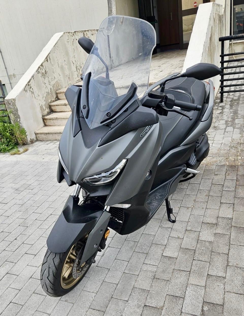 Yamaha X-Max 400 Tech Max Acc.Permute
