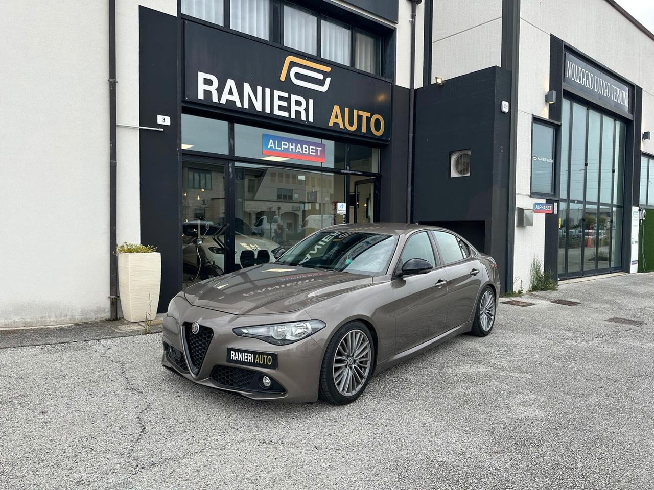 Alfa Romeo Giulia 2.2 Turbodiesel 150 CV