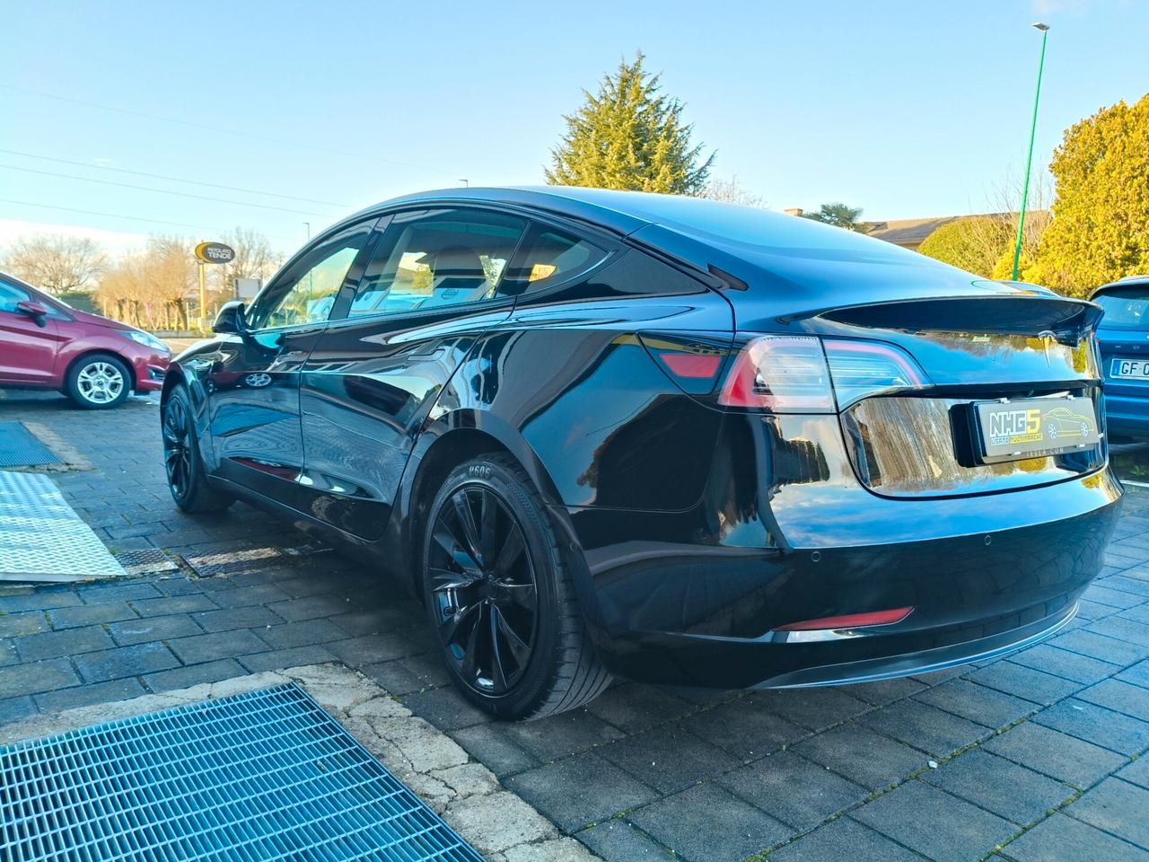 Tesla Model 3 Long Range Dual Motor AWD