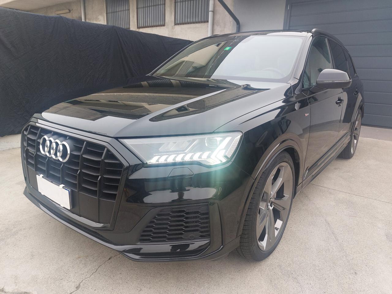 Audi Q7 50 TDI quattro tiptronic Sport Plus