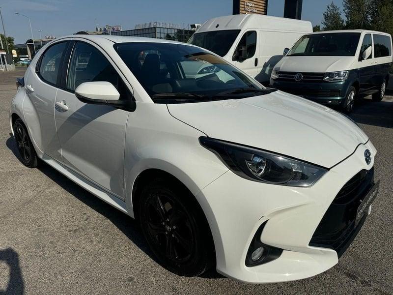 Toyota Yaris Hybrid Active MY22