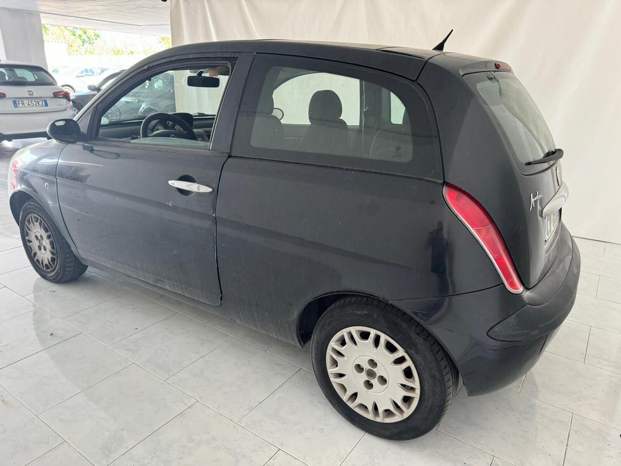 LANCIA YPSILON 2005 1.3 MJT 70 CV X NEOPATENTATI