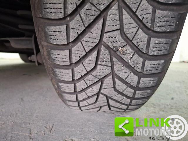 FORD Kuga 1.5 EcoBlue 120 CV 2WD Connect GARANZIA INCLUSA