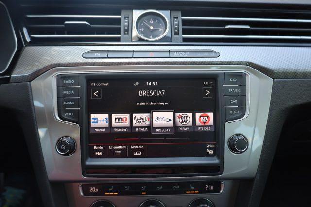 VOLKSWAGEN Passat Alltrack 2.0 BiTDI 240CV 4MOTION DSG Executive LED Pelle E6
