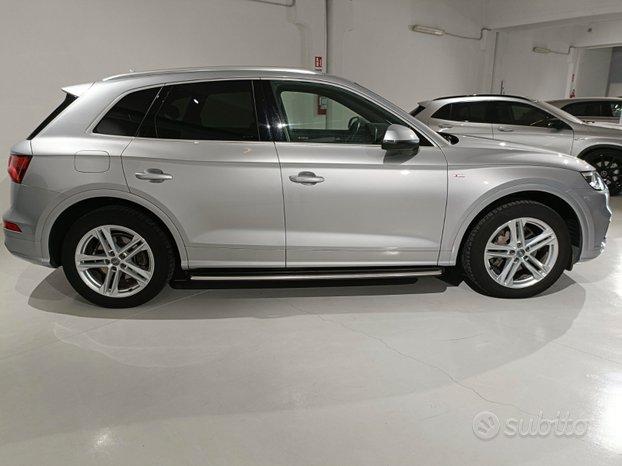 Audi Q5 AUDI Q5 2.0tdi 190hp quattro stronic Sline