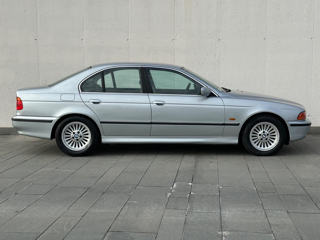 Bmw 520i 24V cat Automatica