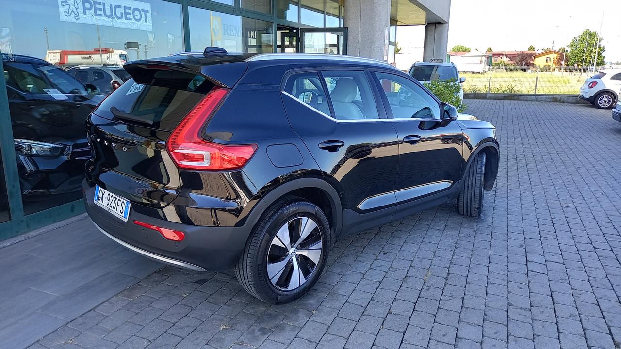 Volvo XC40 T5 Recharge Plug-in Hybrid Inscription Expression auto